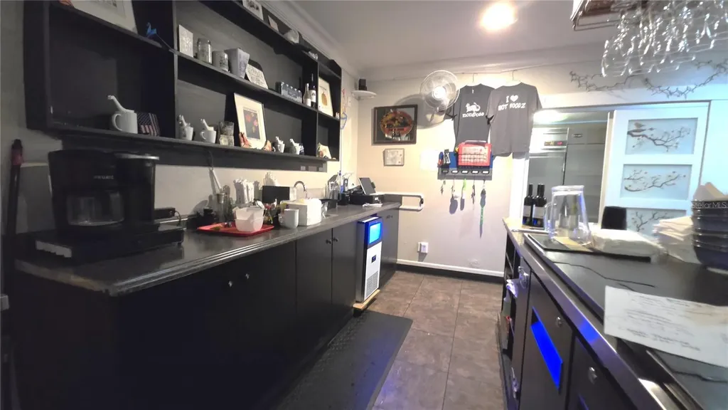 208 W Howry Avenue Deland FL 32720