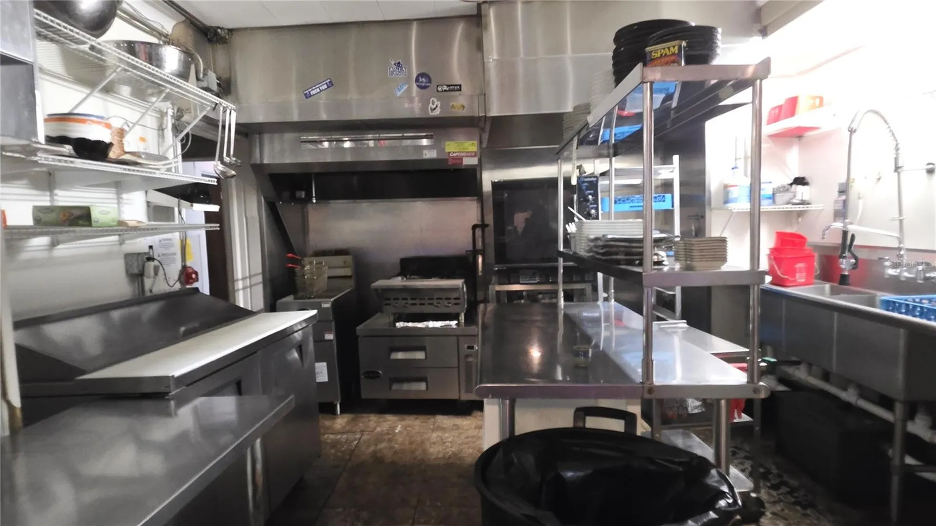 208 W Howry Avenue Deland FL 32720