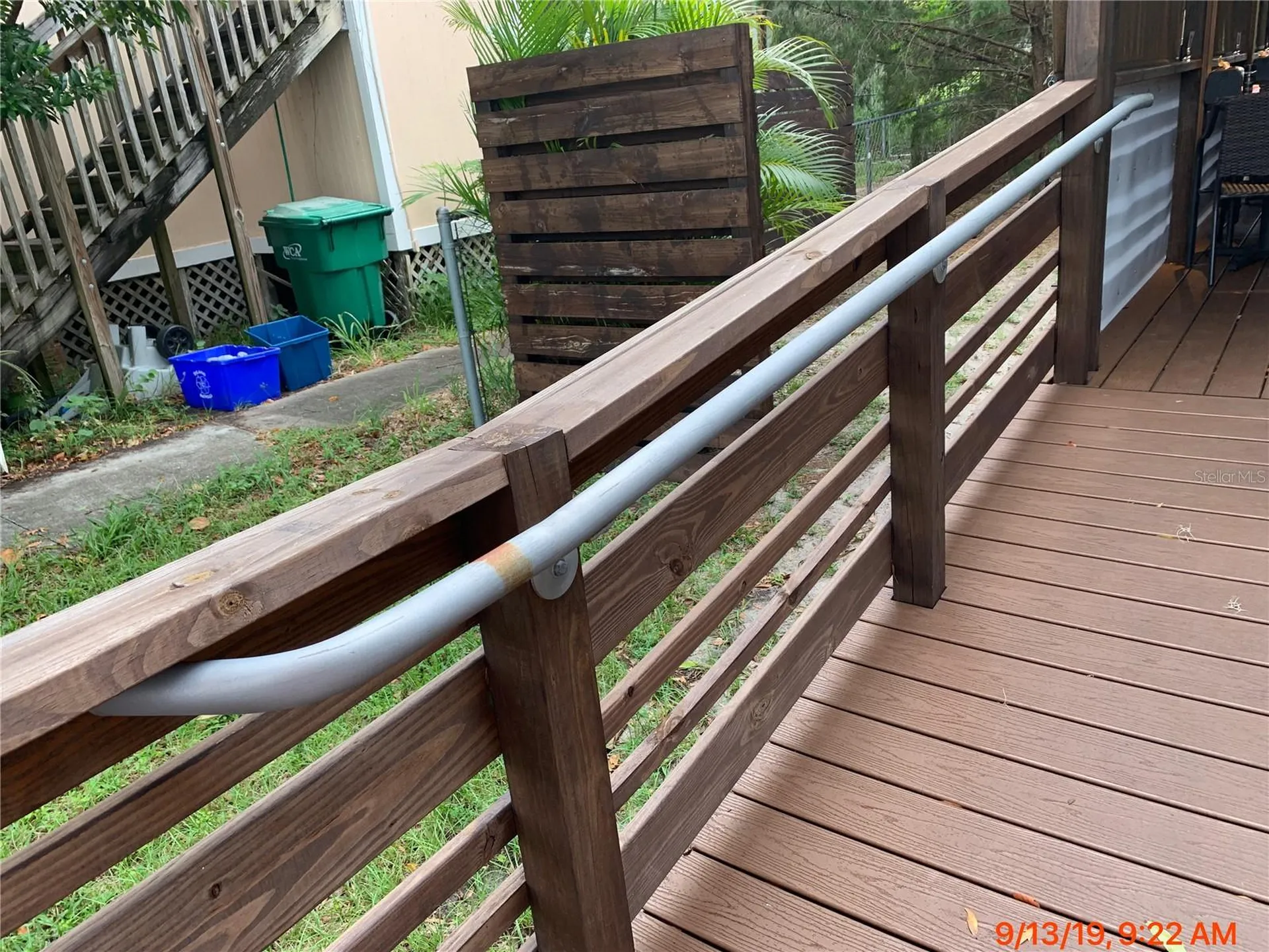 208 W Howry Avenue Deland FL 32720
