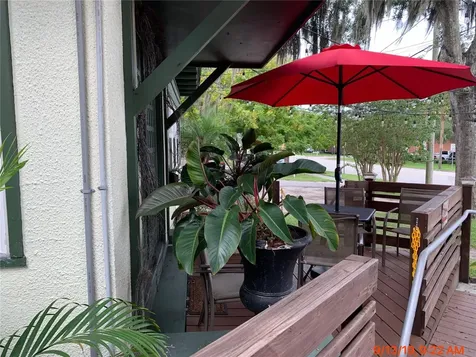 208 W Howry Avenue Deland FL 32720