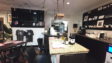 208 W Howry Avenue Deland FL 32720