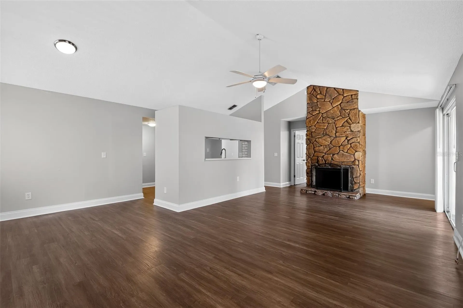 3918 Pine Breeze Road S Jacksonville FL 32257
