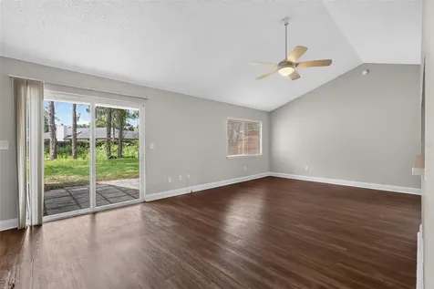 3918 Pine Breeze Road S Jacksonville FL 32257