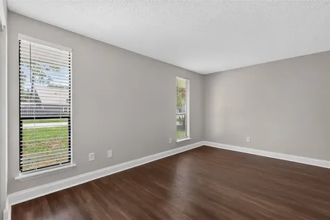 3918 Pine Breeze Road S Jacksonville FL 32257