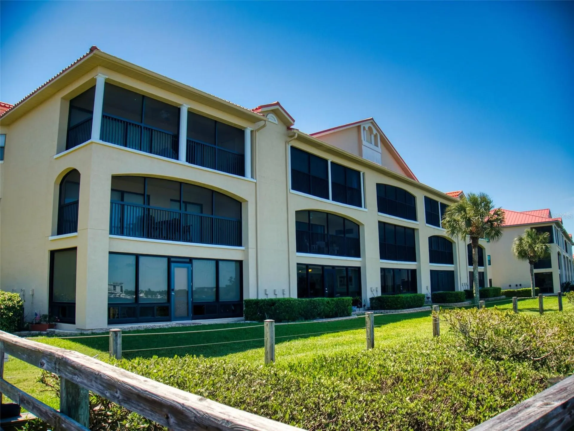 444 Bouchelle Drive New Smyrna Beach FL 32169