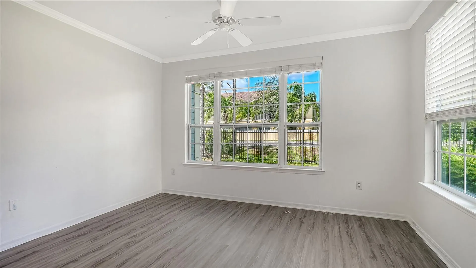 5501 Rosehill Road Sarasota FL 34233
