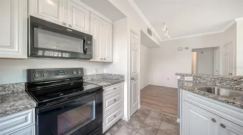 5501 Rosehill Road Sarasota FL 34233