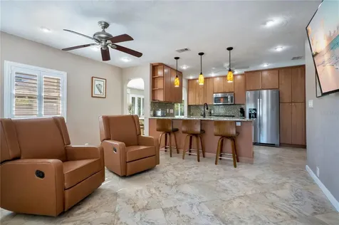 145 27th Avenue N St Petersburg FL 33704