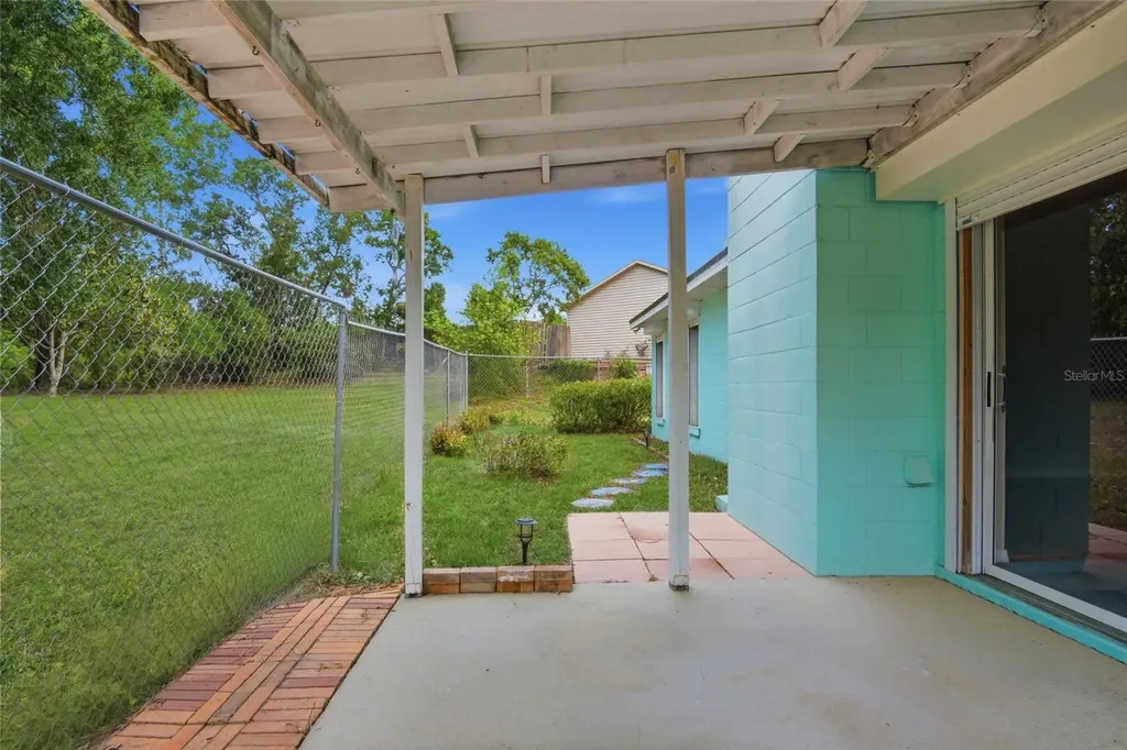 2246 W Firwood Drive Deltona FL 32725