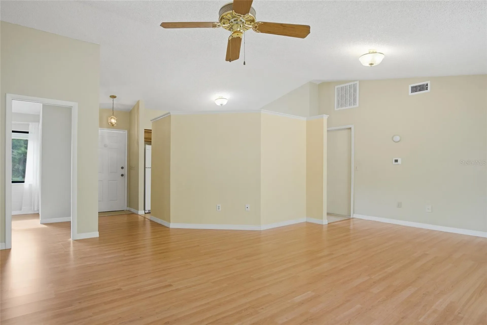 2246 W Firwood Drive Deltona FL 32725