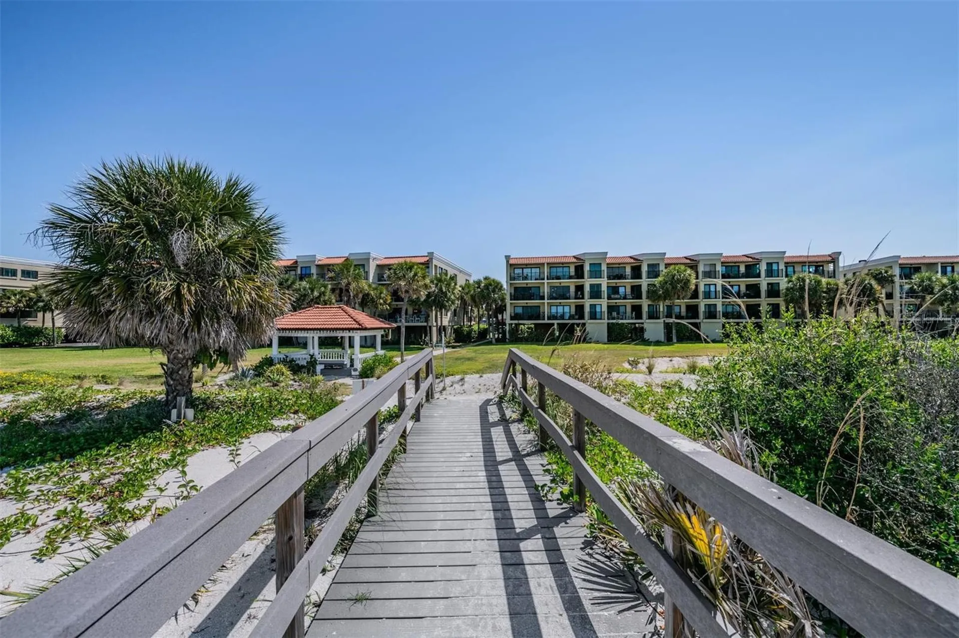 7435 Bayshore Drive Treasure Island FL 33706