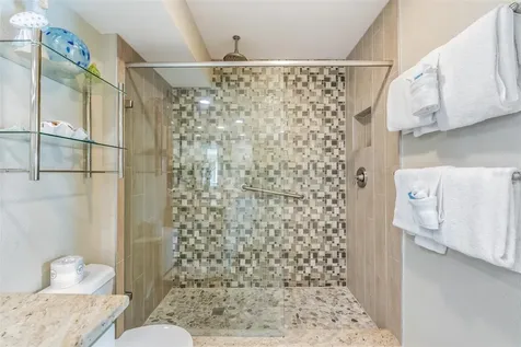 7435 Bayshore Drive Treasure Island FL 33706