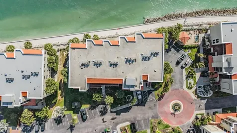 7435 Bayshore Drive Treasure Island FL 33706