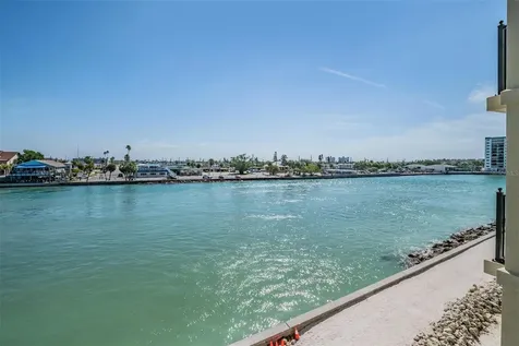 7435 Bayshore Drive Treasure Island FL 33706