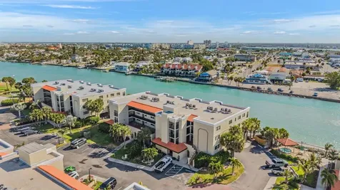 7435 Bayshore Drive Treasure Island FL 33706