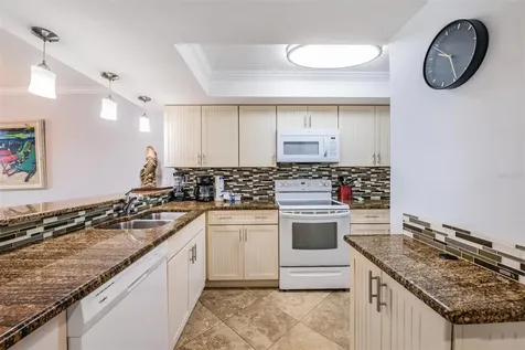 7435 Bayshore Drive Treasure Island FL 33706