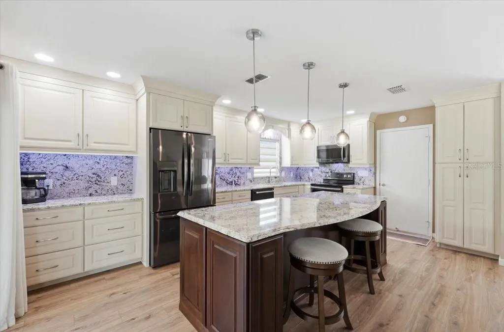 6101 Magpie Drive Lakeland FL 33809