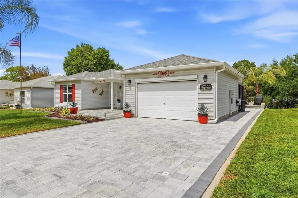 6101 Magpie Drive Lakeland FL 33809