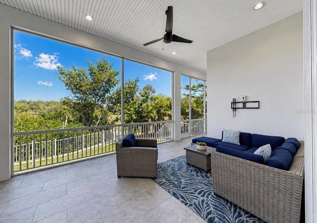 5605 Seagrass Place Apollo Beach FL 33572
