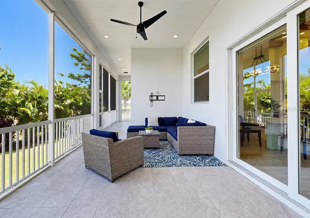 5605 Seagrass Place Apollo Beach FL 33572