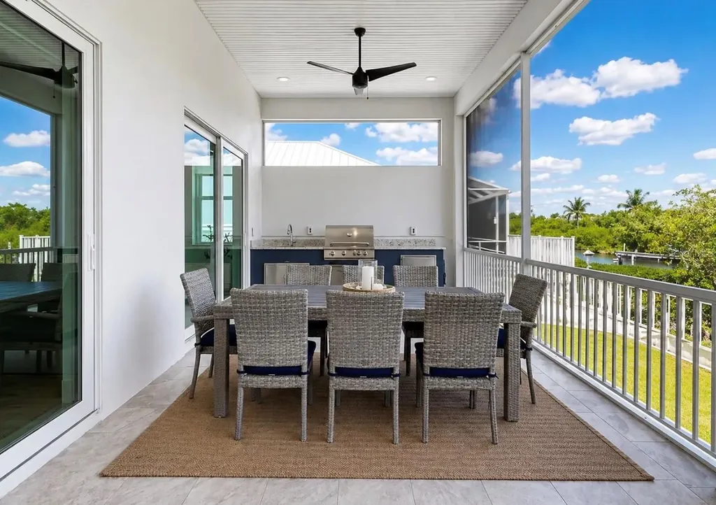 5605 Seagrass Place Apollo Beach FL 33572