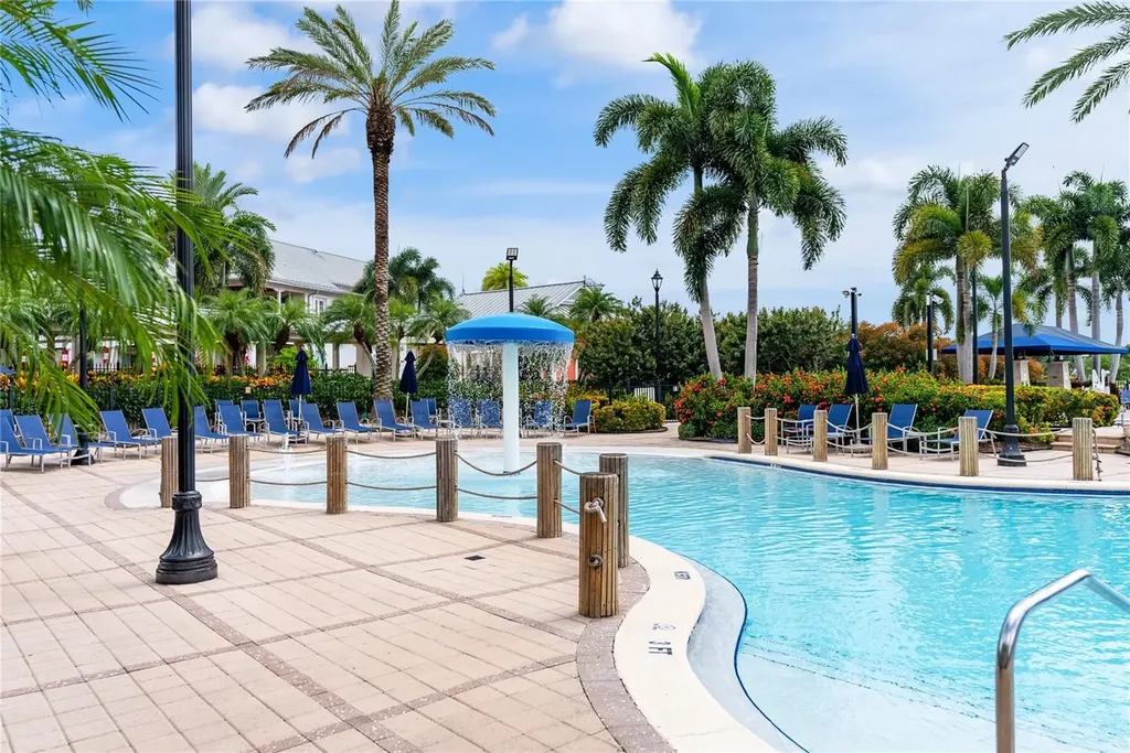 5605 Seagrass Place Apollo Beach FL 33572