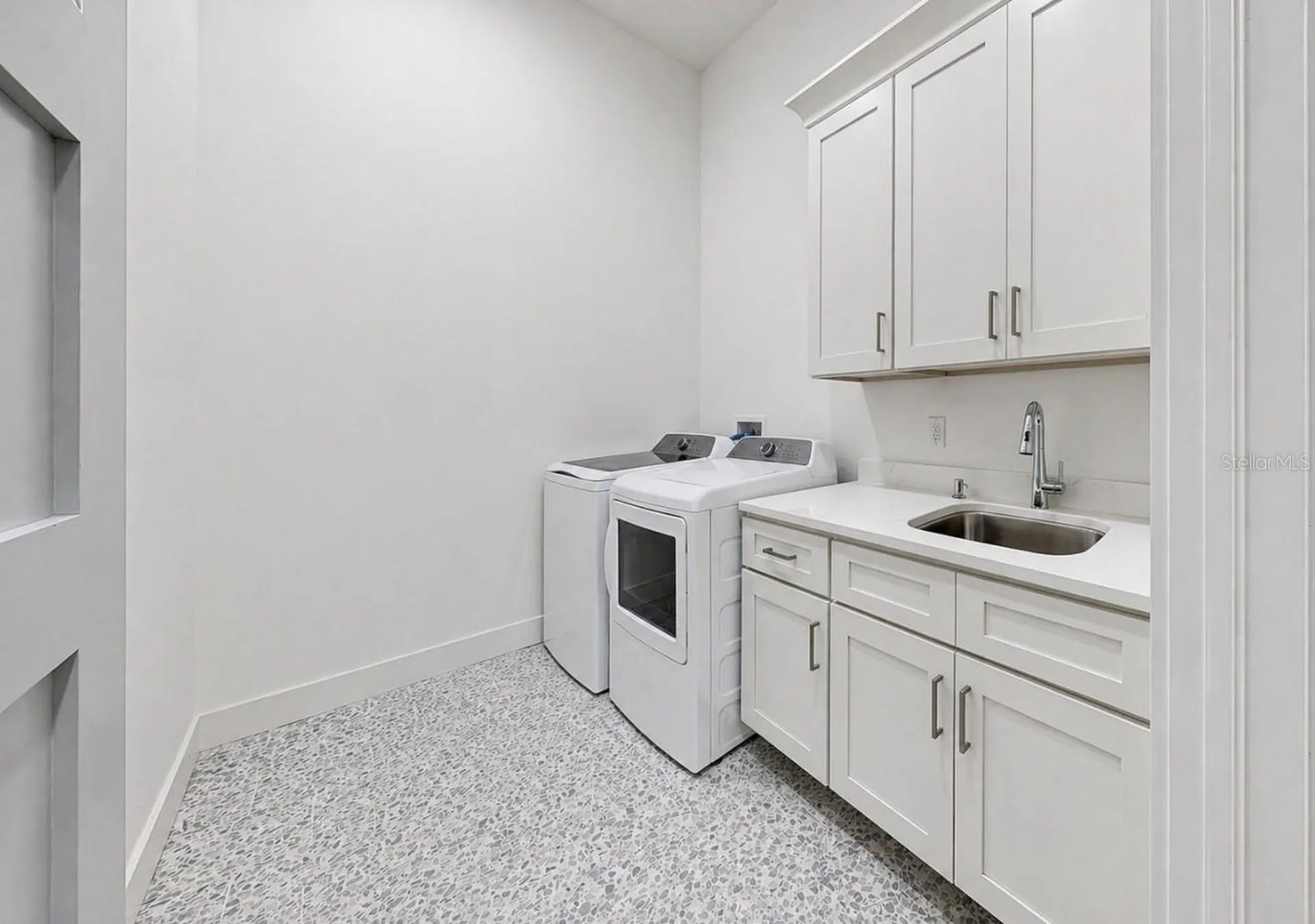 5605 Seagrass Place Apollo Beach FL 33572