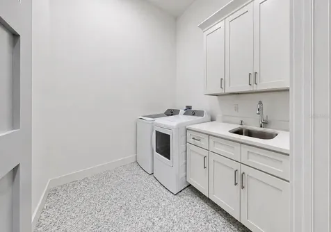 5605 Seagrass Place Apollo Beach FL 33572
