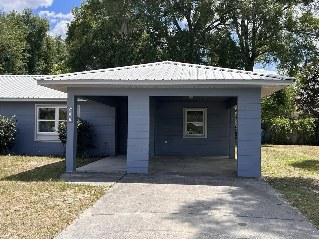 911 NW 4th Avenue Chiefland FL 32626