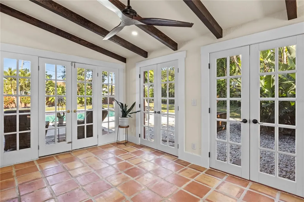 7810 Senrab Drive Bradenton FL 34209