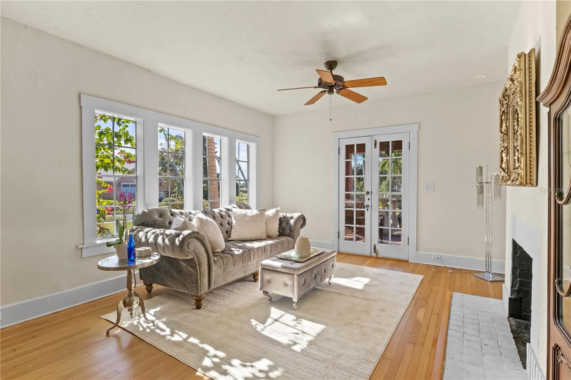 7810 Senrab Drive Bradenton FL 34209