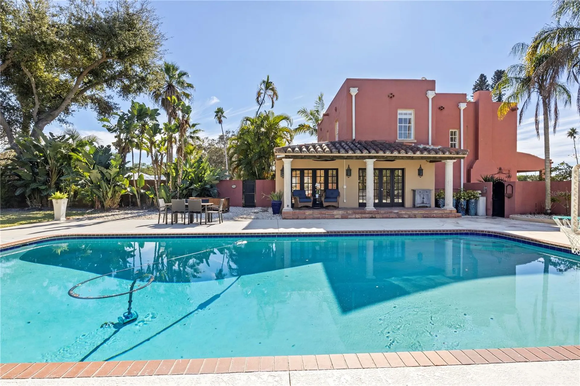 7810 Senrab Drive Bradenton FL 34209