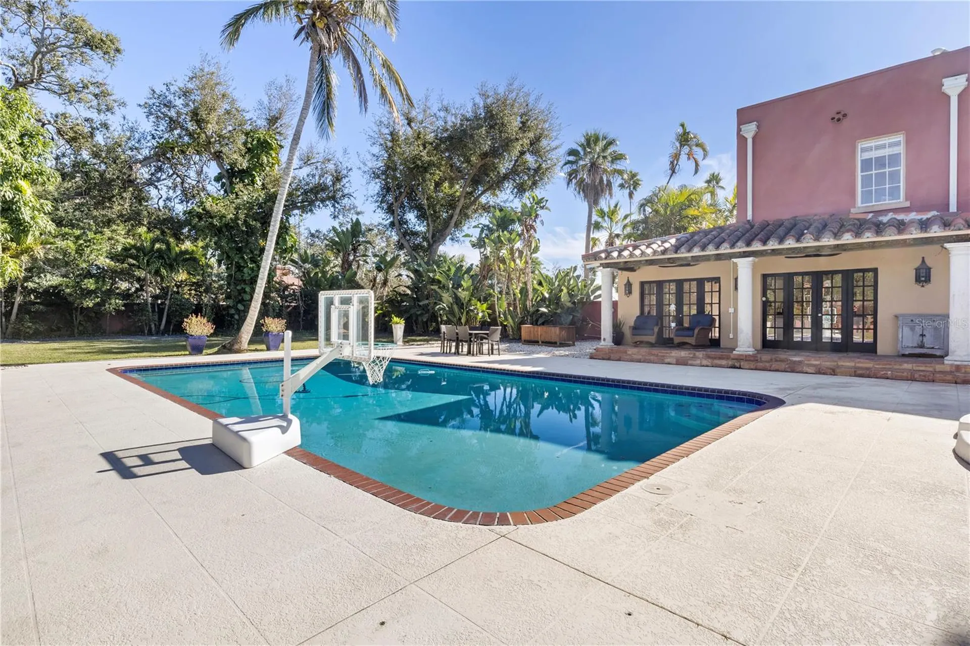 7810 Senrab Drive Bradenton FL 34209