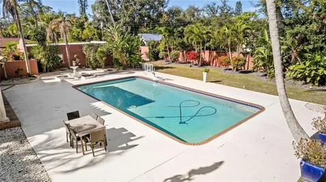 7810 Senrab Drive Bradenton FL 34209