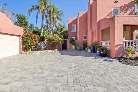 7810 Senrab Drive Bradenton FL 34209