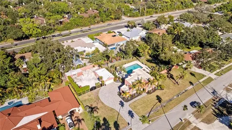7810 Senrab Drive Bradenton FL 34209