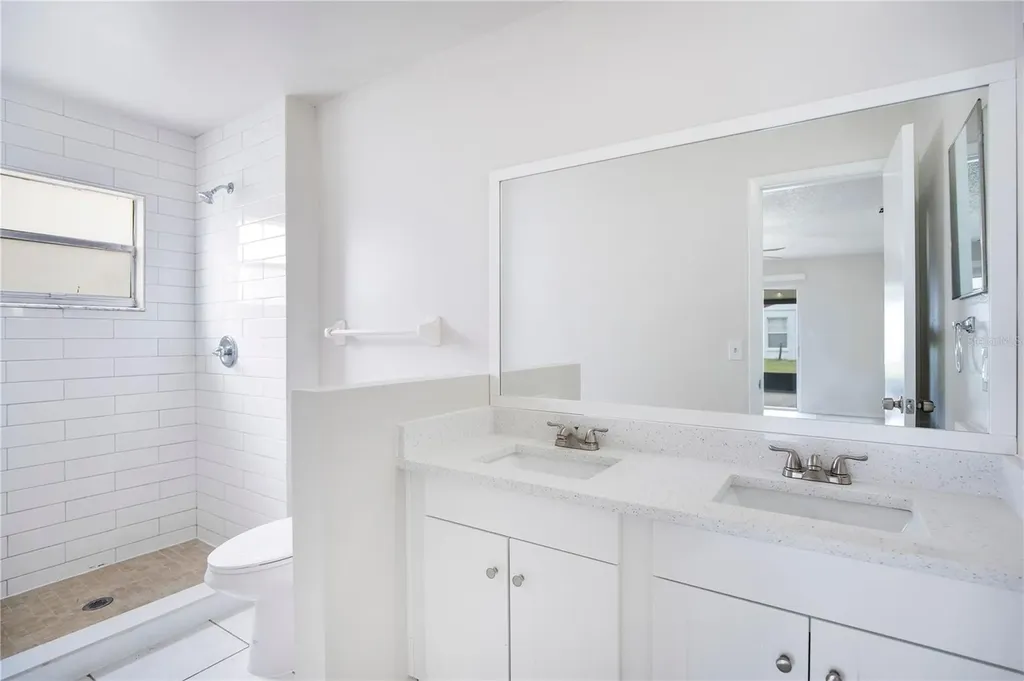 10853 William And Mary Court Orlando FL 32821