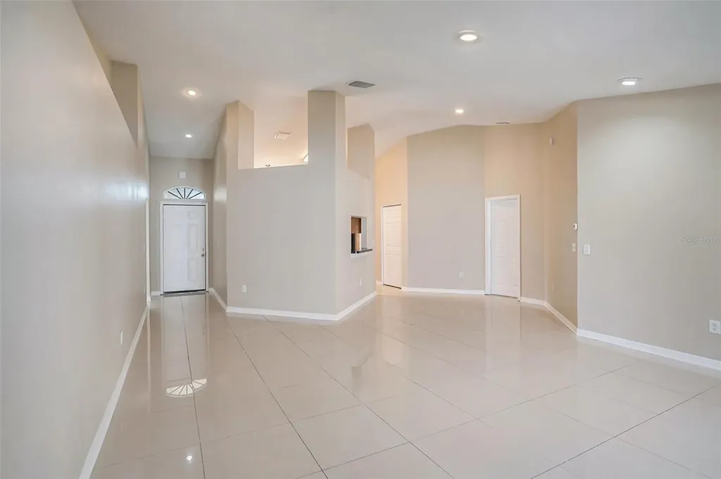 12712 Longcrest Drive Riverview FL 33579