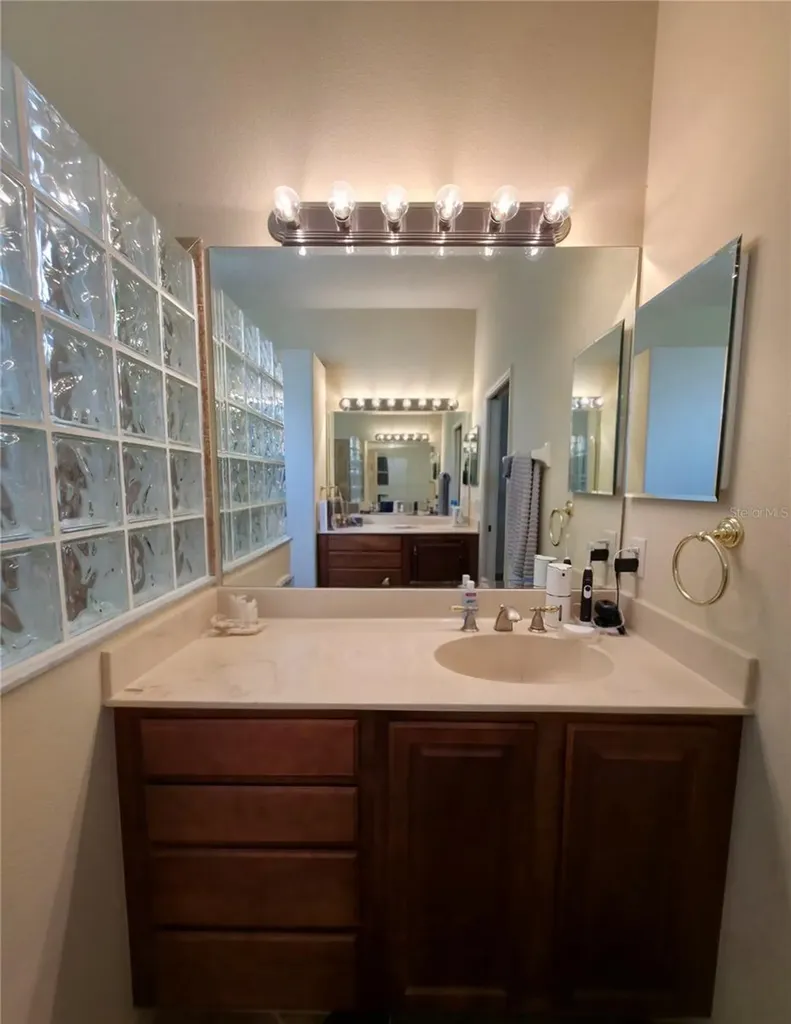4724 Sable Ridge Court Leesburg FL 34748