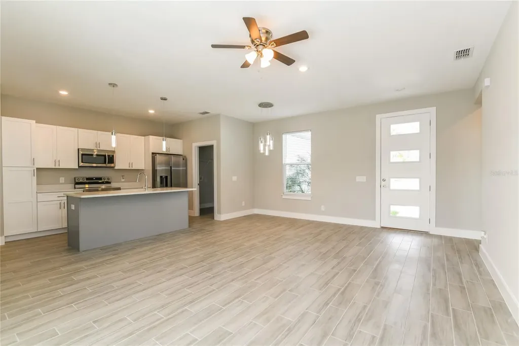 263 Gladiola Court Kissimmee FL 34759
