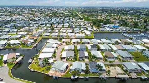18 Emden Circle Punta Gorda FL 33950