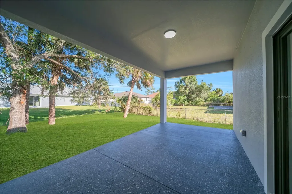1274 Ronald Street North Port FL 34286
