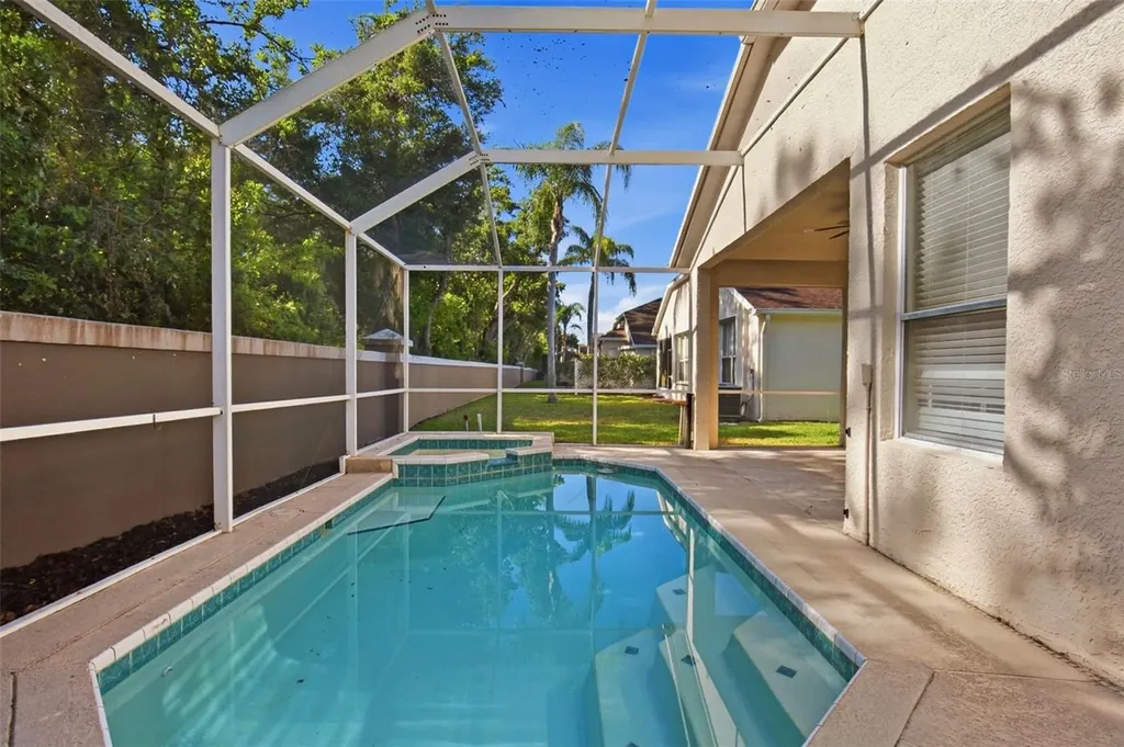 19409 Melody Fair Place Lutz FL 33558
