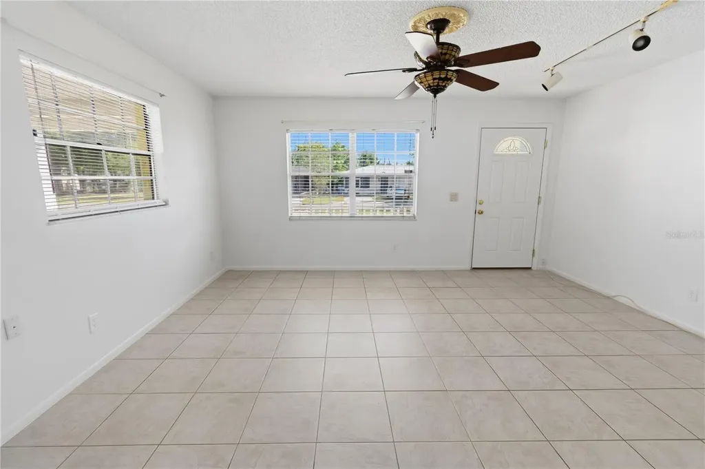 644 E Central Avenue Eagle Lake FL 33839