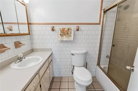 644 E Central Avenue Eagle Lake FL 33839