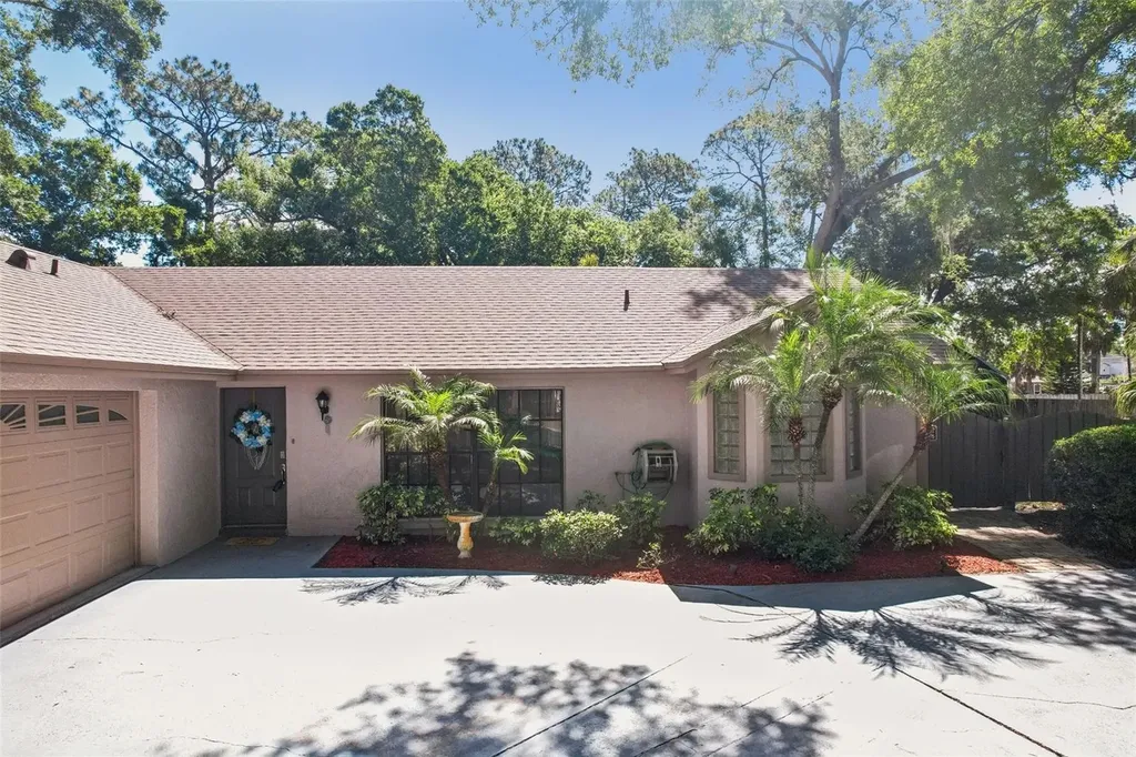8315 Terracewood Circle Tampa FL 33615