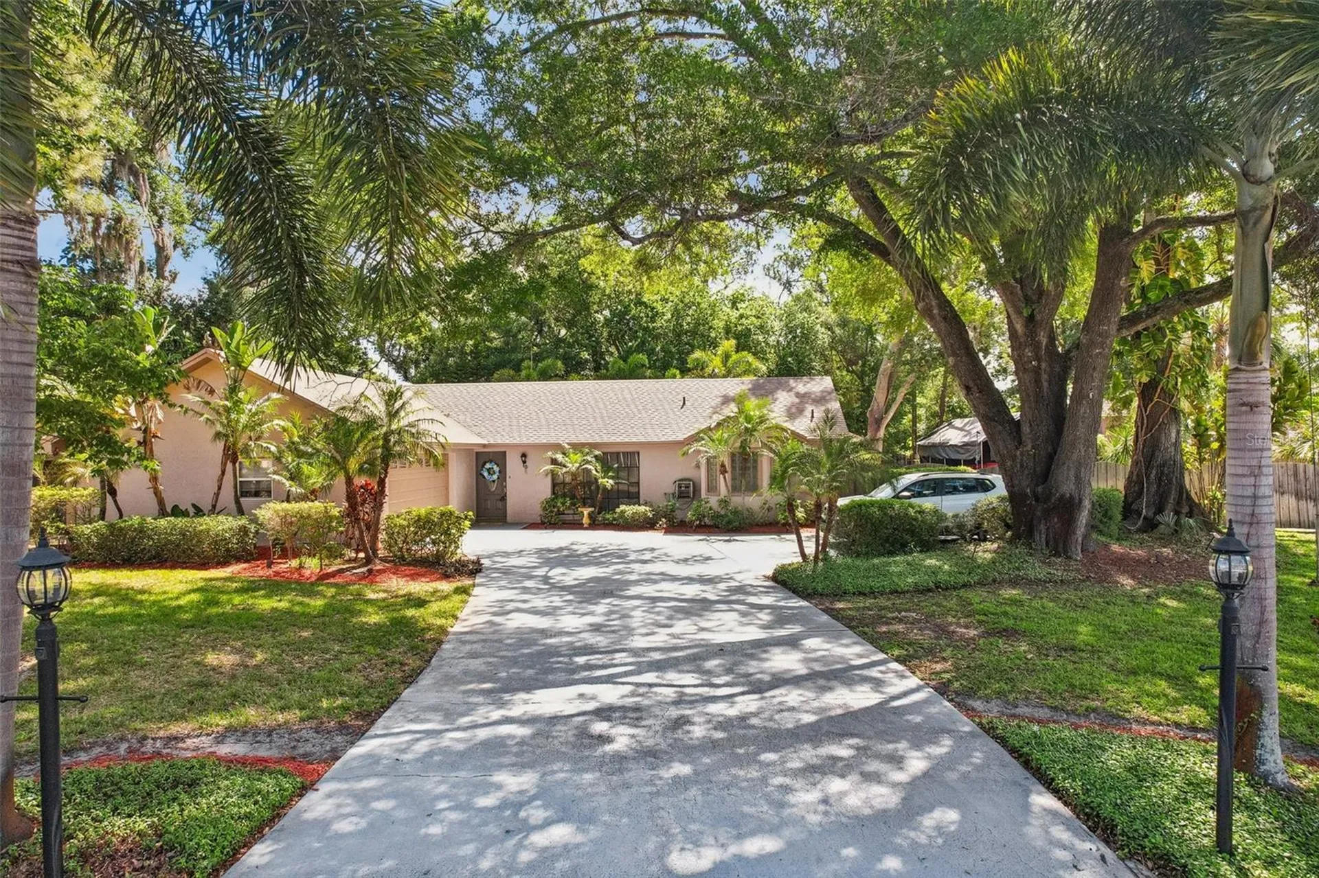 8315 Terracewood Circle Tampa FL 33615