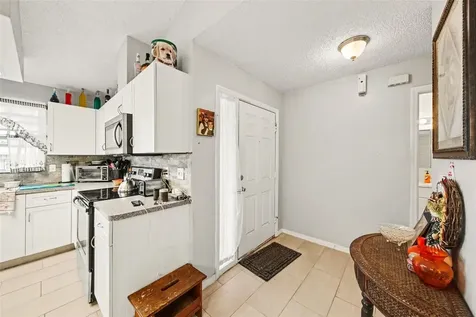 1046 Charles Street Port Orange FL 32129