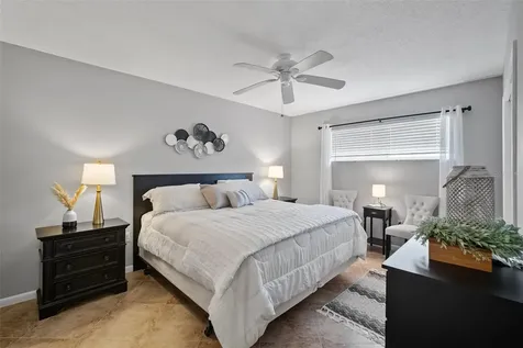 380 Base Avenue E Venice FL 34285