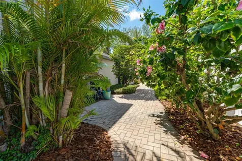 9060 Pinebreeze Drive Riverview FL 33578